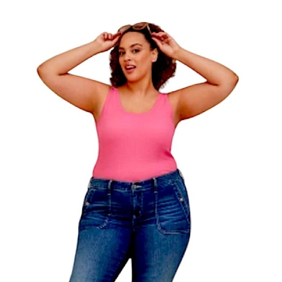 Torrid Tank Top Smocked Stretch Material Scoop in front and back size 3X NWT - Picture 1 of 10